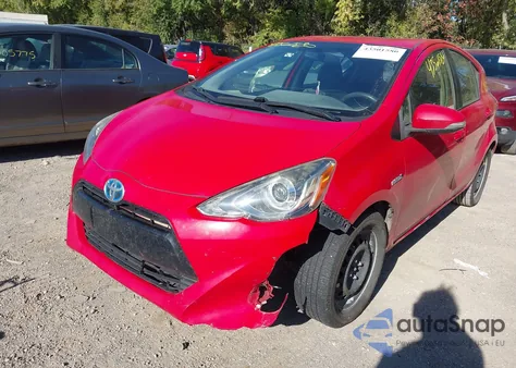 2015 Toyota Prius C Two из США, поврежденный, VIN JTDKDTB32F1576293